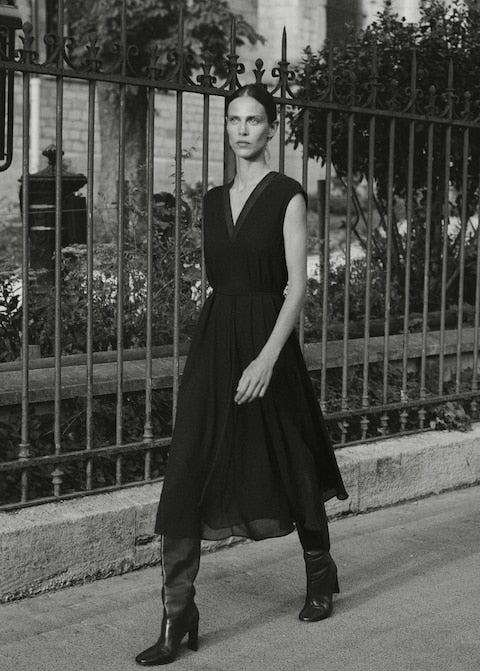 Flowy belt dress