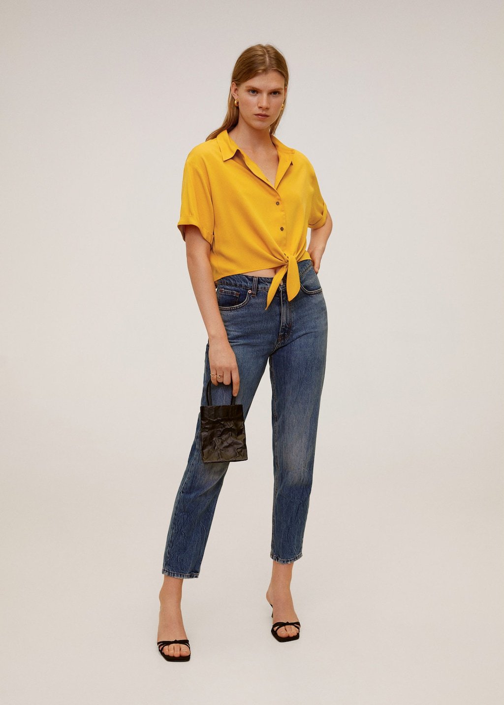 Knot shirt