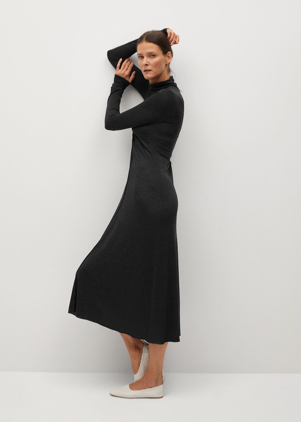 Turtle neck knit dress