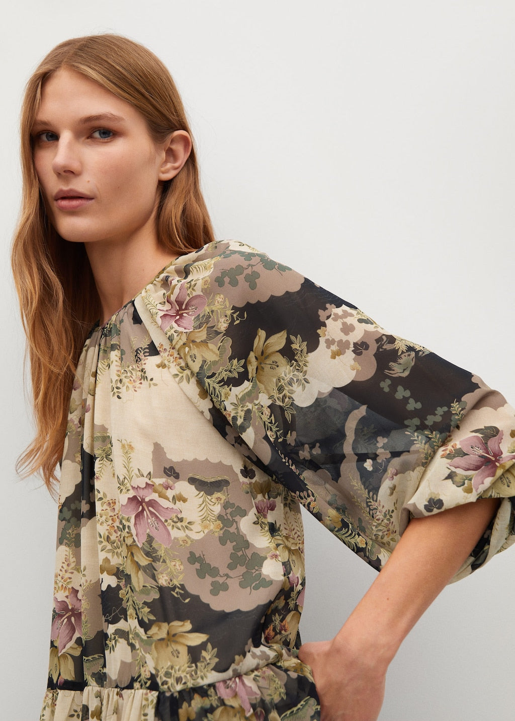 Flowy flower printed dress
