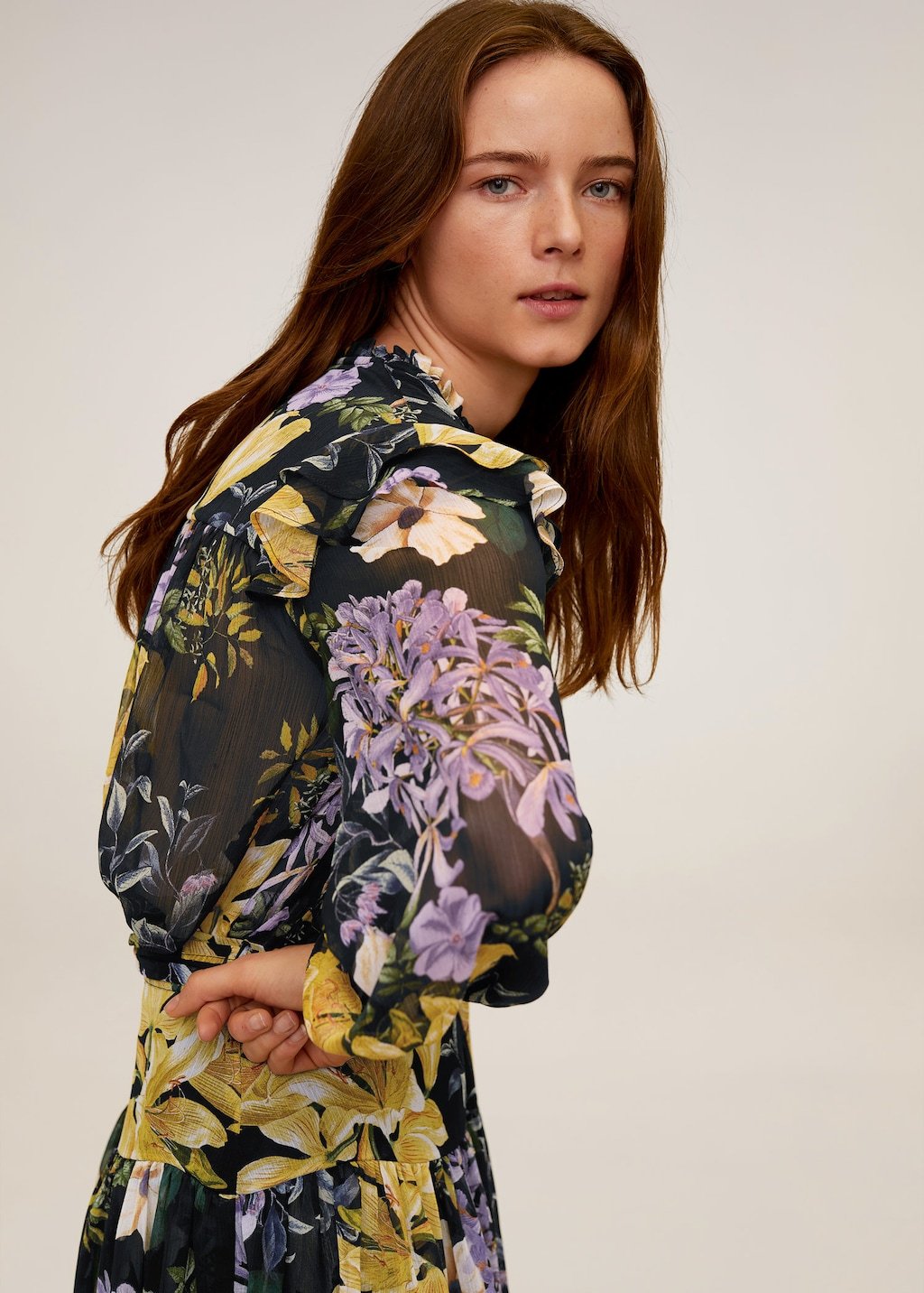 Floral-print flowy blouse