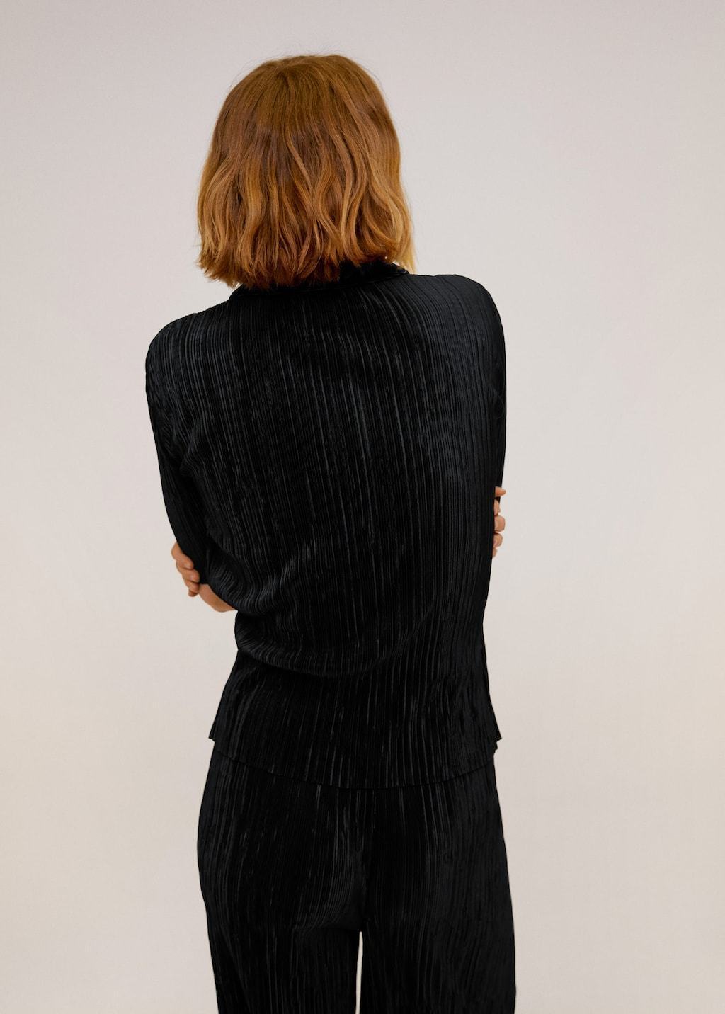Pleated shirt