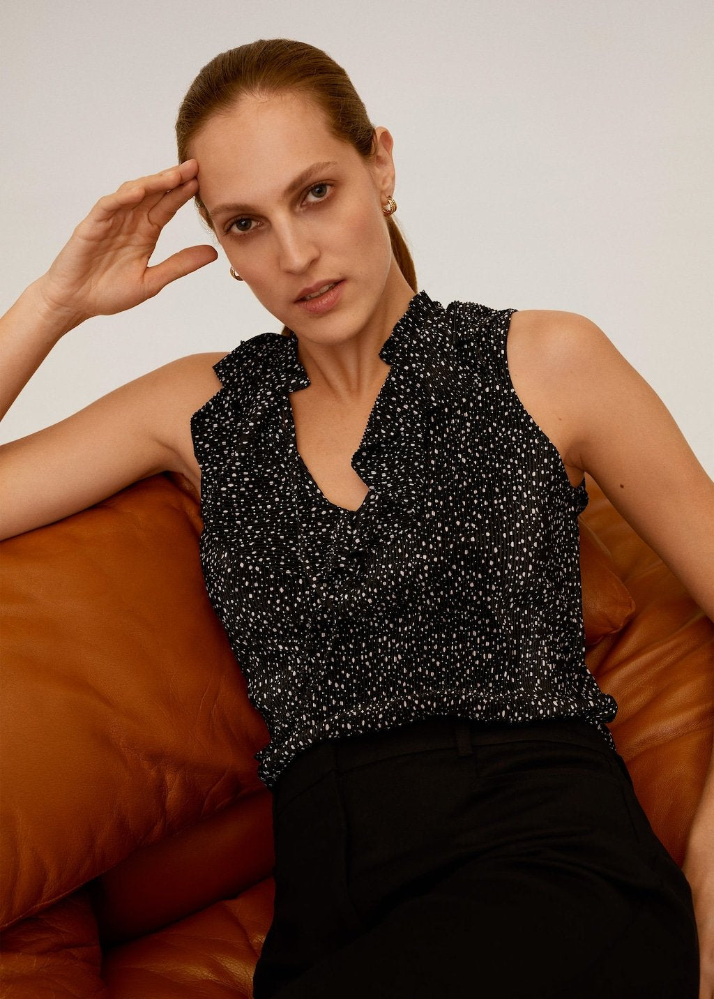 Ruffle pleated top