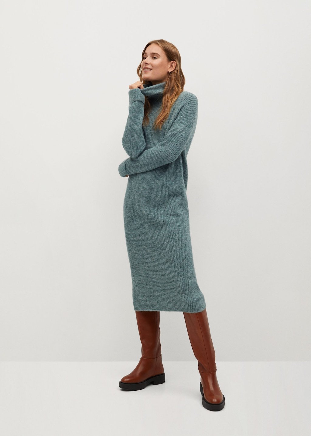 Ribbed midi dress