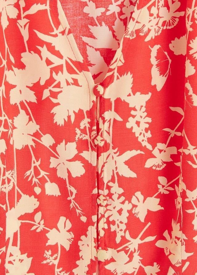 Floral print blouse