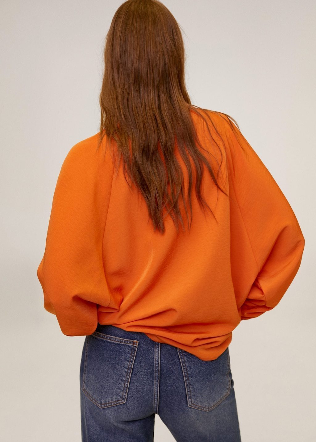 Puff sleeves blouse