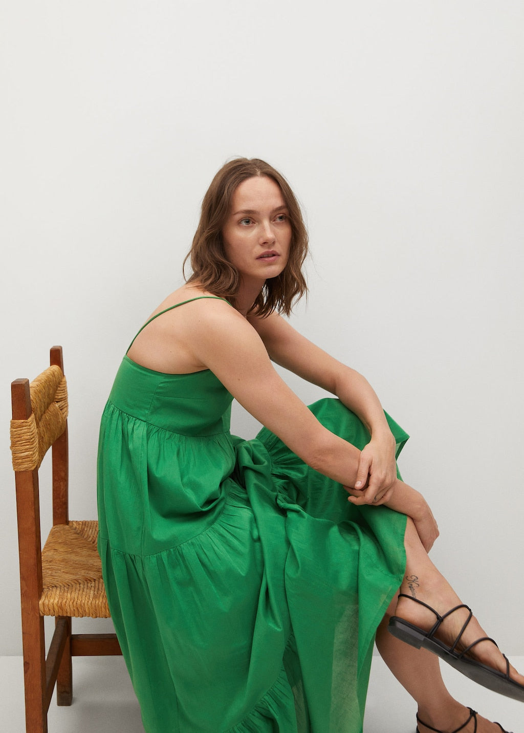 Frill cotton dress