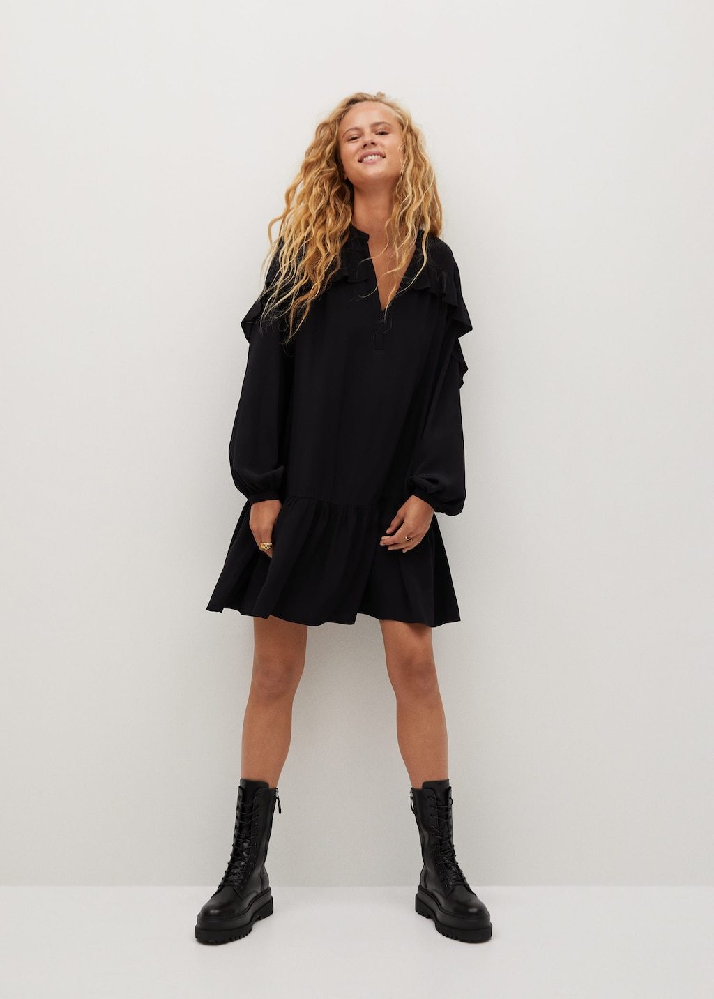 Ruffles flowy dress