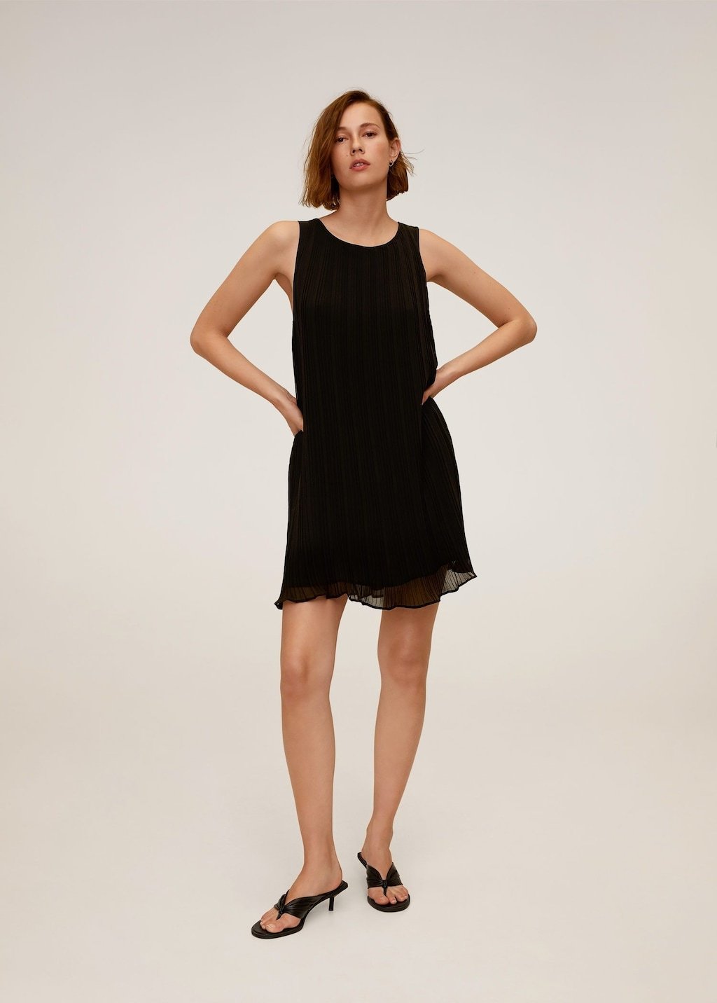 Pleated short dress