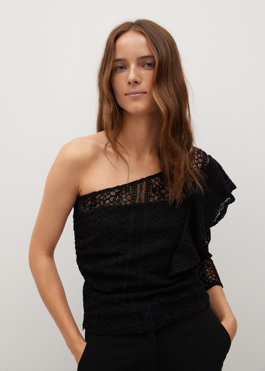 Lace detail top