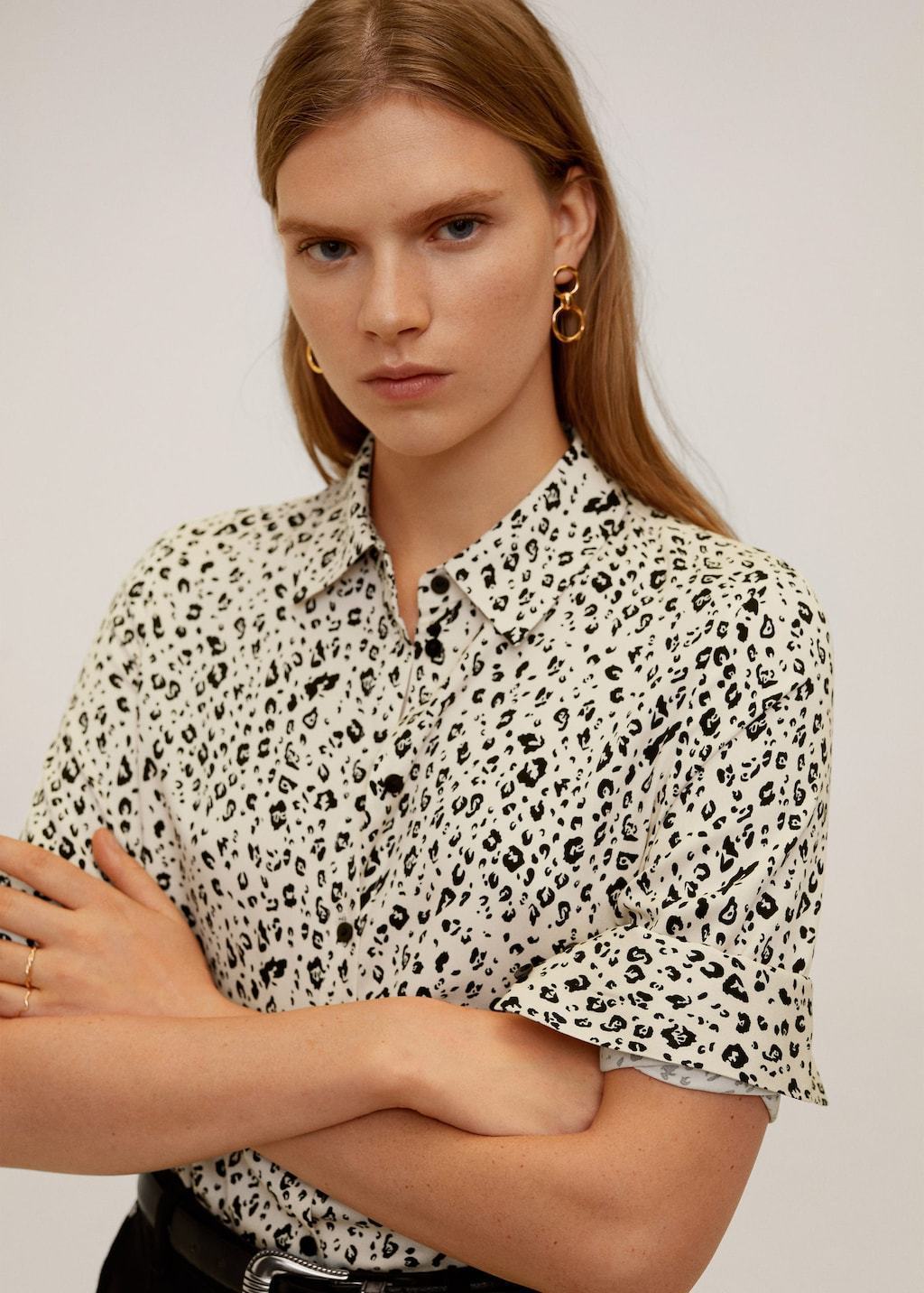 Printed flowy shirt