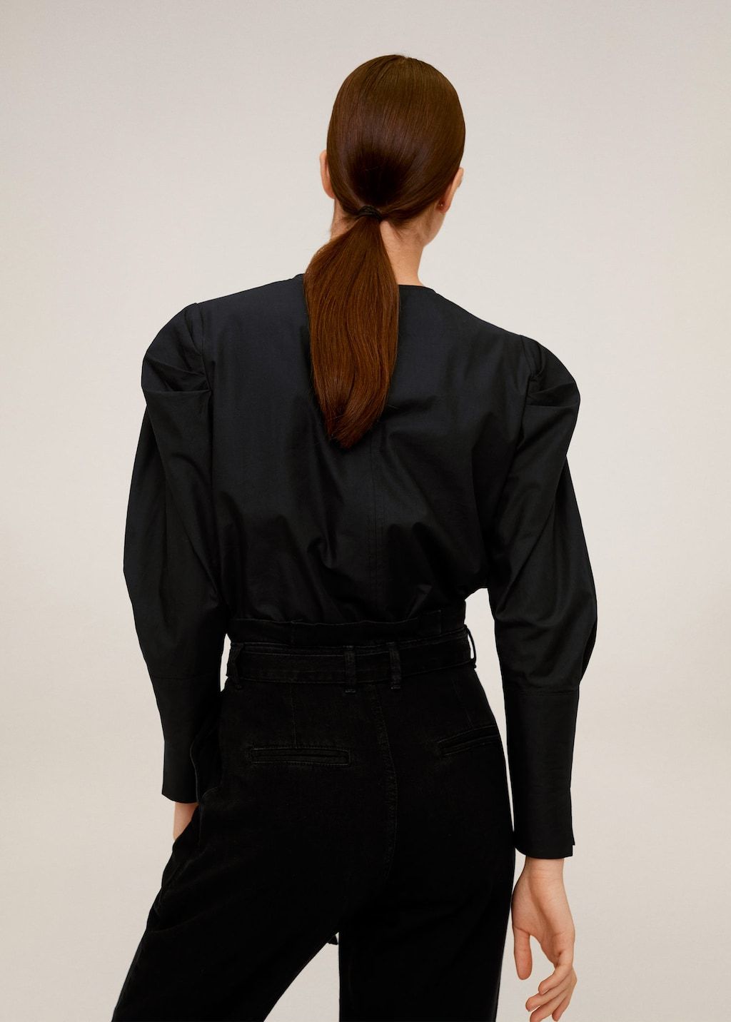 Puffed-shoulder blouse