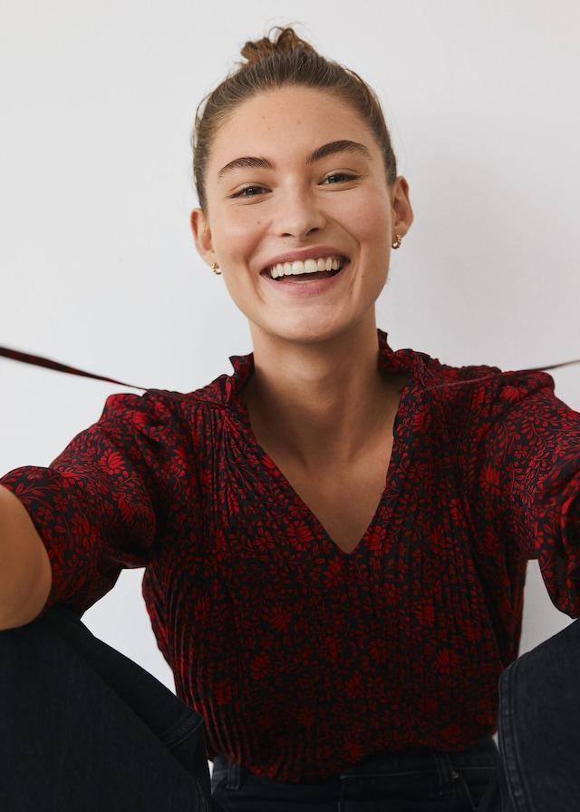 Printed pleated blouse