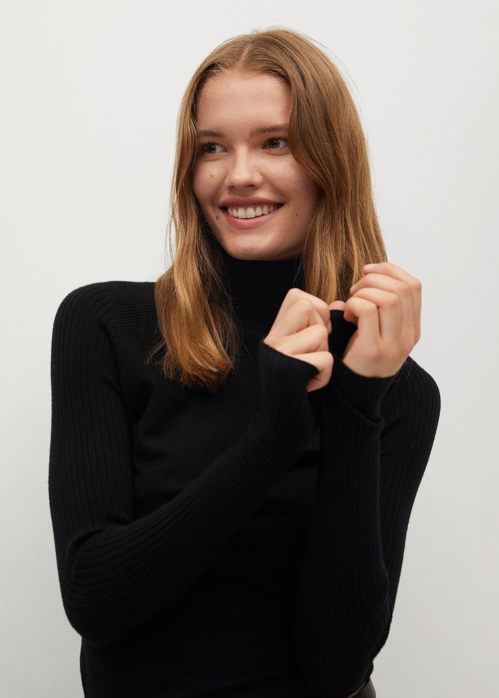 Turtle neck sweater