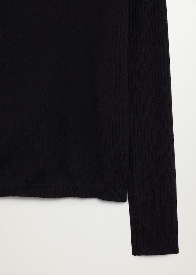 Turtle neck sweater