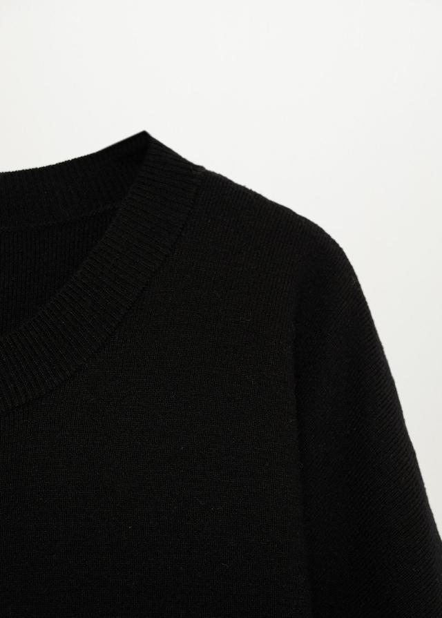 Fine knitted dress